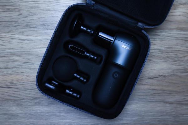 輕便小巧，舒適按摩——倍益康MINI筋膜槍開箱上手