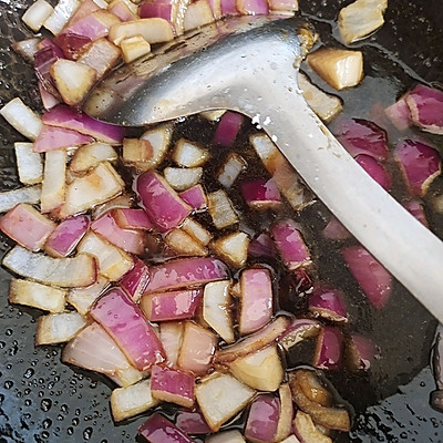 好吃到舔盤的涼拌藕，吃一次就上癮