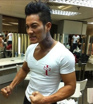 六位香港藝人落魄轉行：送外賣、賣保險，最佳女配當保安餬口