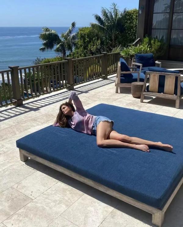 明星的家 | 原來Kaia是在這樣的家中長大的，難怪又甜又陽光