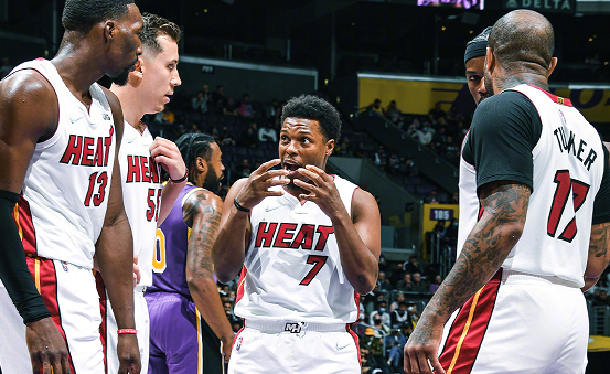 威少三雙！湖人加時逆轉熱火，濃眉24+13希羅27分，巴特勒傷退