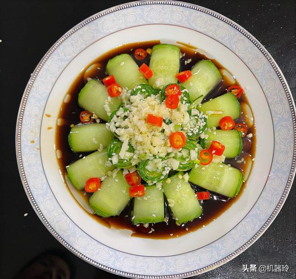 年夜飯，分享12道涼拌菜做法，有葷有素，清爽開胃又解膩