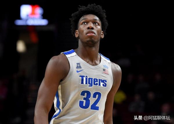 個人特點與球隊體系相沖 勇士隊的懷斯曼蛻變到底有多難? 個人特點與球隊體系相沖 勇士隊的懷斯曼蛻變到底有多難?