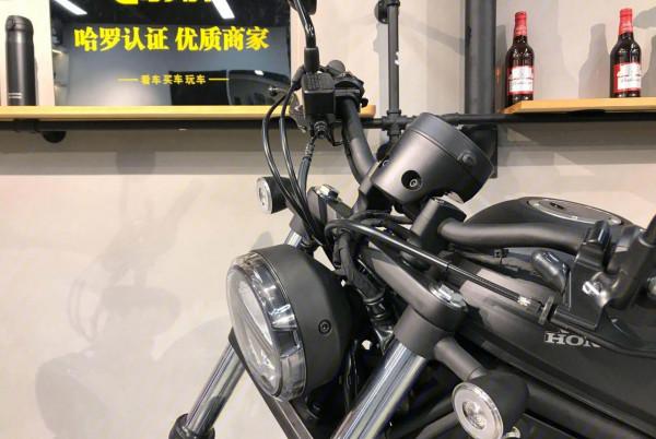 HONDA CM300 一款舒適而又省心的巡航入門車型 HONDA CM300 一款舒適而又省心的巡航入門車型