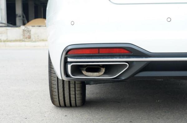 試駕奧迪A4L 40 TFSI 時尚致雅型，配2.0T發動機！行駛品質可圈可點