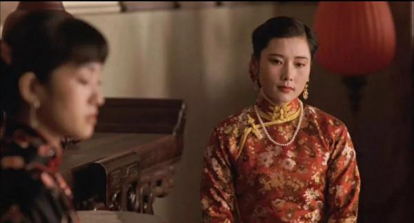 整容老去和自然老去的區別？4對同齡昔日貌美女星，如今差別驚人