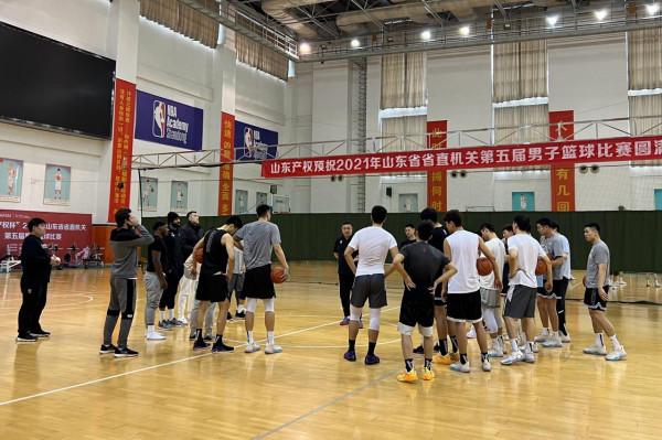 山東男籃簽約新外援，與陶漢林同等身高，NBA選秀首輪18順位