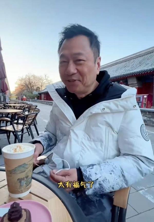 Twins稱想在上海買房,已在繳社保攢積分,無奈積分只夠買二手房 Twins稱想在上海買房,已在繳社保攢積分,無奈積分只夠買二手房