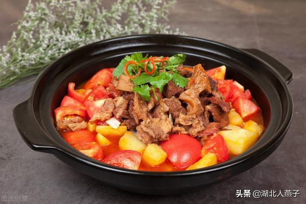 元旦家宴菜譜已經備好了，8菜1湯，葷素搭配，圓圓滿滿過新年