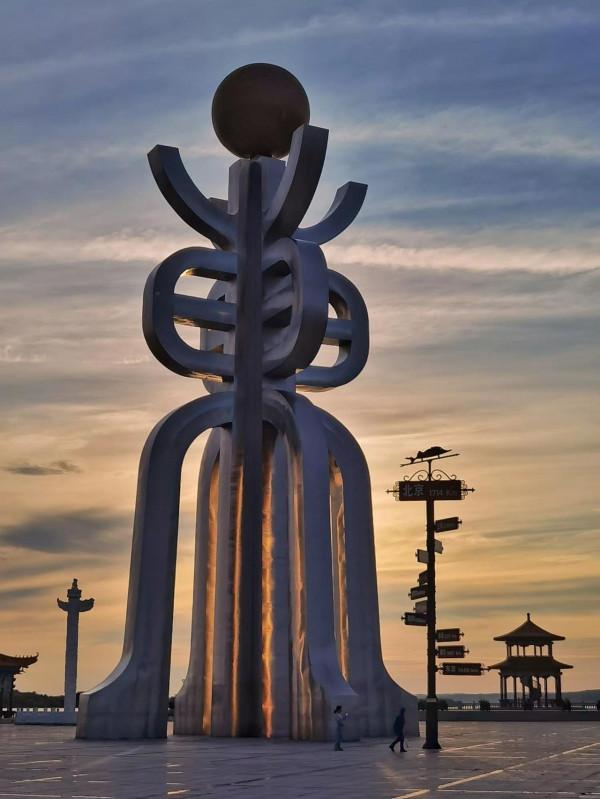 66位勇士,25輛車,96天史詩般的人生旅途,35000公里的偉大行程 66位勇士,25輛車,96天史詩般的人生旅途,35000公里的偉大行程