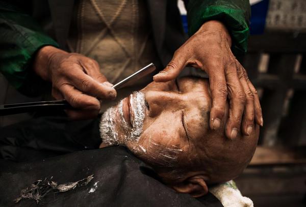 農村5類匠人，被視為“座上賓”，年紀大才能幹好，如今面臨消失