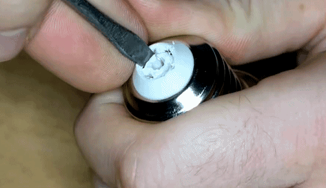 手工DIY丨值得一試的小手工（滴膠燈泡海景）