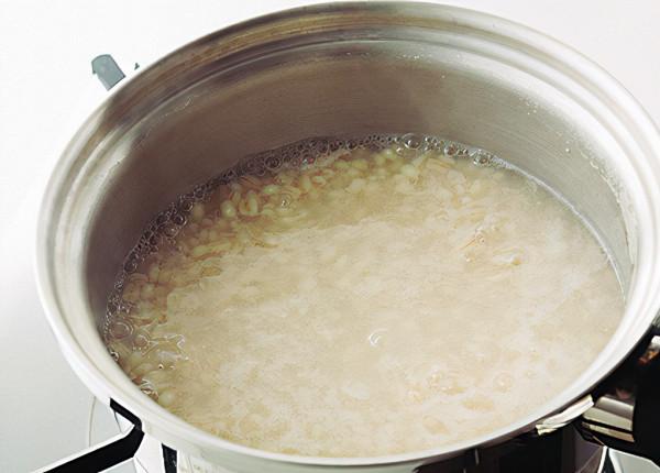 大麥的營養價值：抑制餐後高血糖、減少內臟脂肪