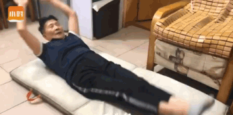 79歲奶奶堅持運動20年:自律的人有多可怕? 79歲奶奶堅持運動20年:自律的人有多可怕?