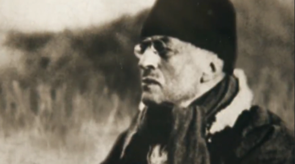 沙漠有救了!胡八一真人版穿越死亡沙海,找到沙漠終極與治沙魔方 沙漠有救了!胡八一真人版穿越死亡沙海,找到沙漠終極與治沙魔方