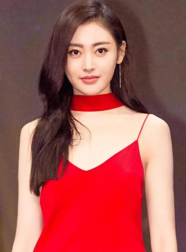 張天愛和古力娜扎，誰最美