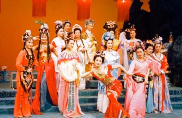 《齊天樂》春節晚會有一位演員嫌戲少、露臉機會少離開錄製現場 《齊天樂》春節晚會有一位演員嫌戲少、露臉機會少離開錄製現場