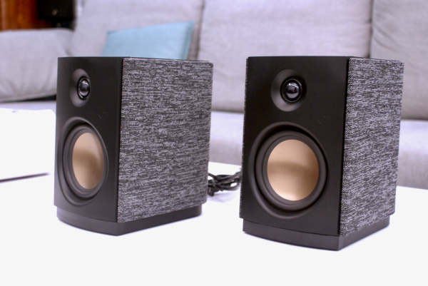 各種場景都很能打的高顏值桌面音響開箱及最全煲機攻略音樂清單