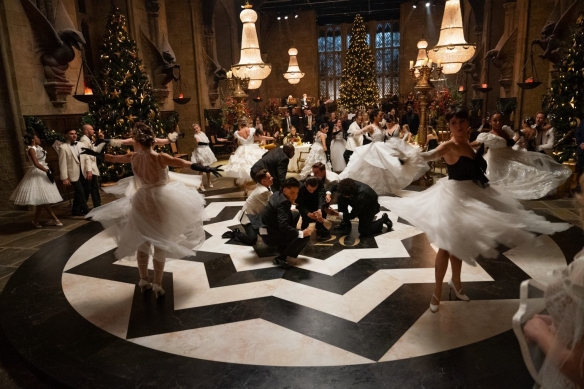 《哈利波特》公佈大批劇照：巫師重聚！夢幻同框