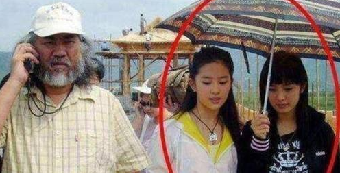 同是金庸女主,兩屆“小龍女”放在一起,李若彤跟劉亦菲你更喜歡誰