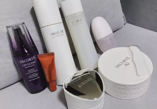 黛珂又瘋了!推出2萬塊的家用擴香器,鬼才設計師操刀 黛珂又瘋了!推出2萬塊的家用擴香器,鬼才設計師操刀