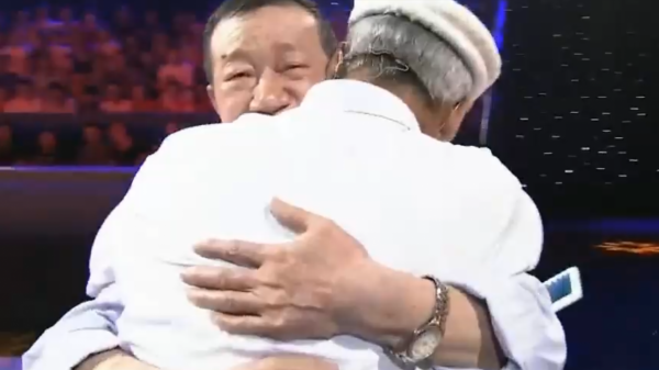 &OpenCurlyDoubleQuote;巴鐵&rdquo;馬基隆38年苦尋救母中國恩人，甚至自學中文，卻留下遺憾