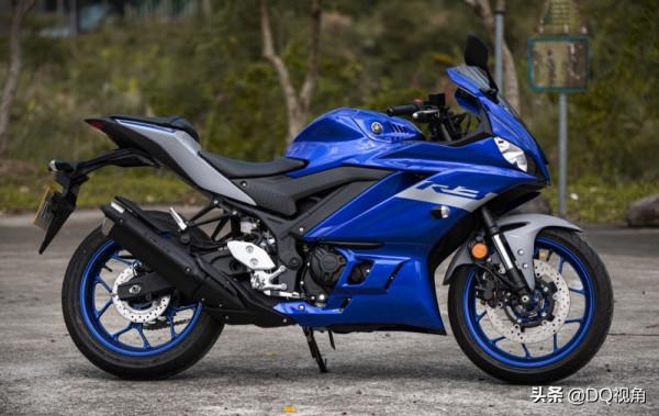 入門新手效能仿賽摩托，雅馬哈YZF-R3，外觀帥氣就是低速太疲軟