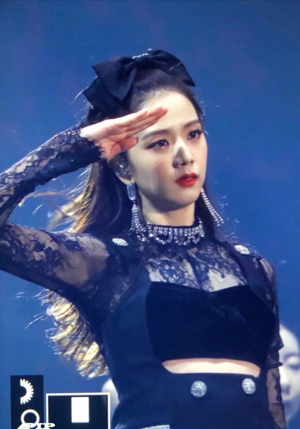 情侶頭像 l 和你的cp掛組情頭吧