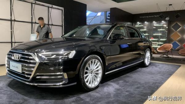 針尖對麥芒！奧迪A8L和寶馬740Li對比實拍，誰會是最佳之選？