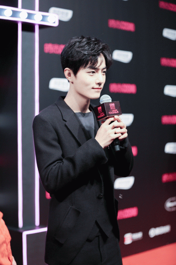 肖戰空降31集評論區了，快去找他聊天呀，越多越好