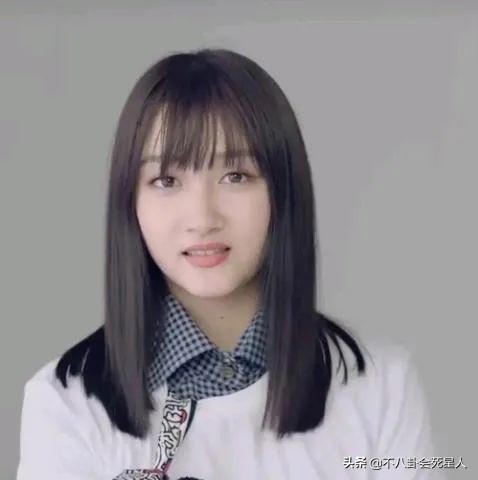 凸嘴塌鼻小眼睛卻堅決不整容，這10位女星依舊美得傾國傾城