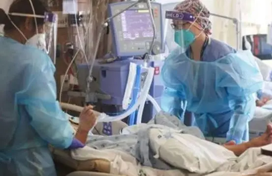 漲工資也不肯幹?美國醫護說出真相,新冠不是最令人害怕的 漲工資也不肯幹?美國醫護說出真相,新冠不是最令人害怕的