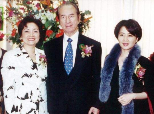 《司徒玉蓮》洪興十三妹原型，18歲踏入江湖，60歲擁有百億身價