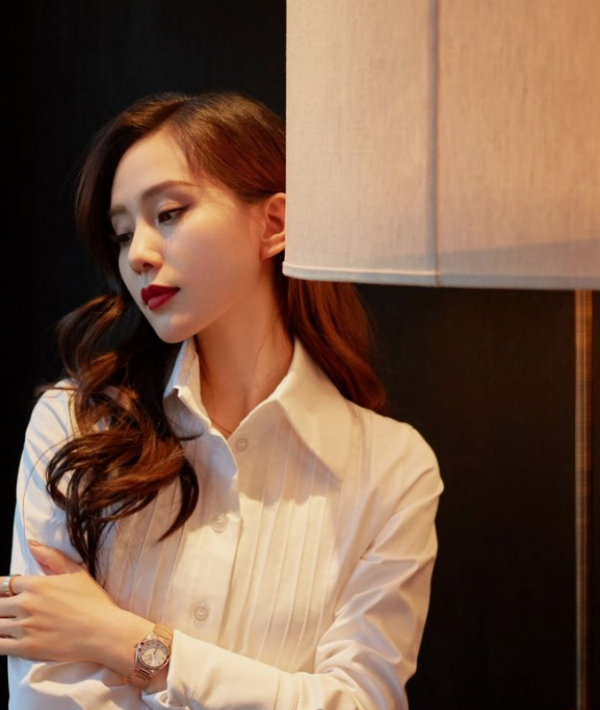 劉詩詩:學生時代的她真的很清純很靈動,你們喜歡嗎 劉詩詩:學生時代的她真的很清純很靈動,你們喜歡嗎