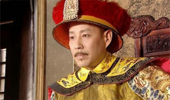 八旗的旗主,在清朝有何特殊的權力,能讓文武百官都忌憚? 八旗的旗主,在清朝有何特殊的權力,能讓文武百官都忌憚?