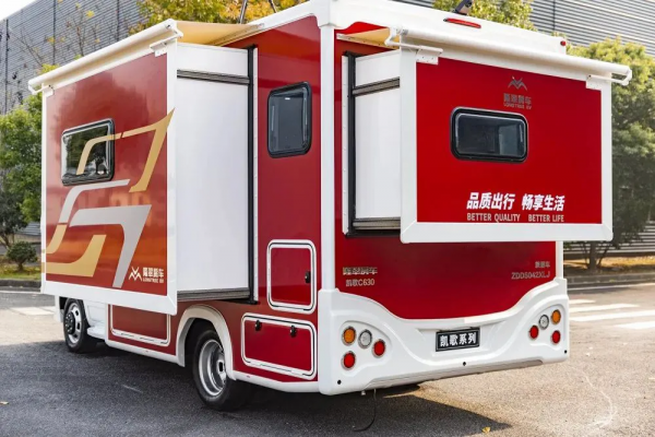 凱歌C630旅行版 車輪上拓出小家 配置齊全 舒心旅居 假日出行絕佳選擇 凱歌C630旅行版 車輪上拓出小家 配置齊全 舒心旅居 假日出行絕佳選擇