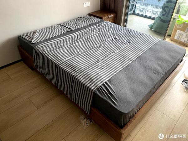 我用鹹魚裝套房-127㎡，全房更換平開斷橋鋁&plus;地暖&plus;全屋黑胡桃傢俱