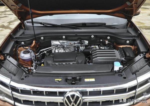 比老款更顯時尚氣息！搭2.0T+全時四驅，實拍體驗2021款大眾途昂