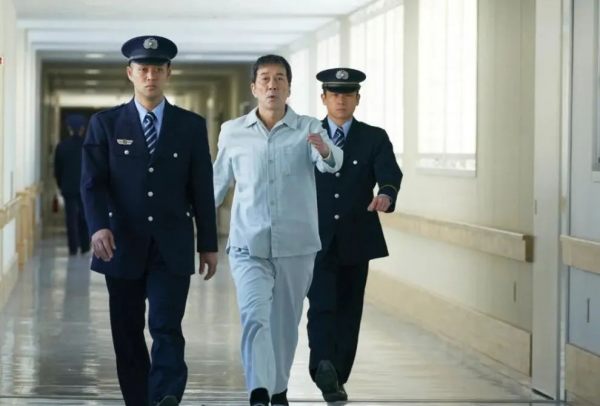 別同情李雲迪了,他不值得可憐 別同情李雲迪了,他不值得可憐