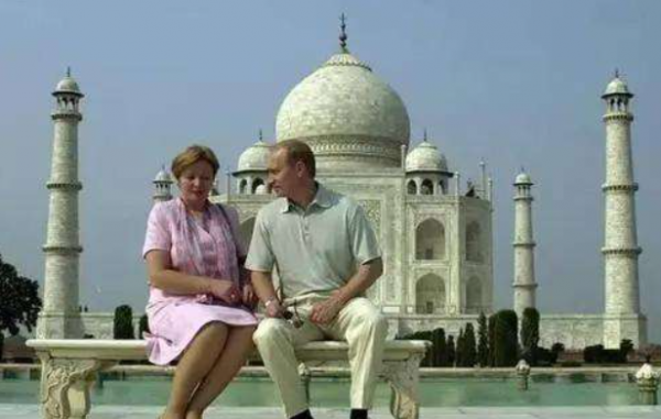 柳德米拉&colon;與普京同甘共苦30年&comma;成為&quot&semi;第一夫人&quot&semi;&comma;如今為何選擇離開