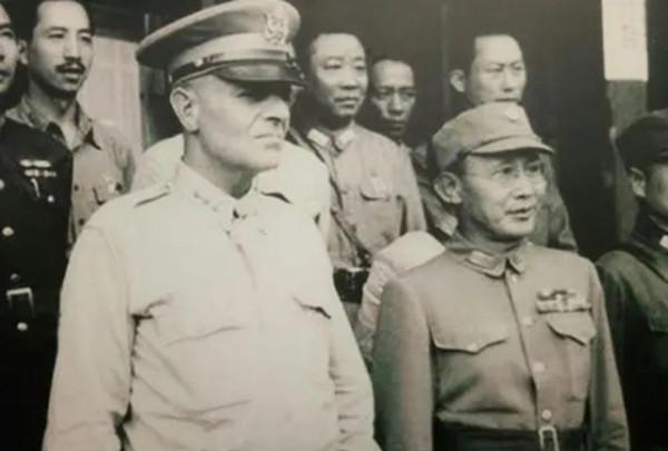 1946年老蔣下令平毀汪精衛墓，開棺後發現屍體未腐，口袋有張紙條