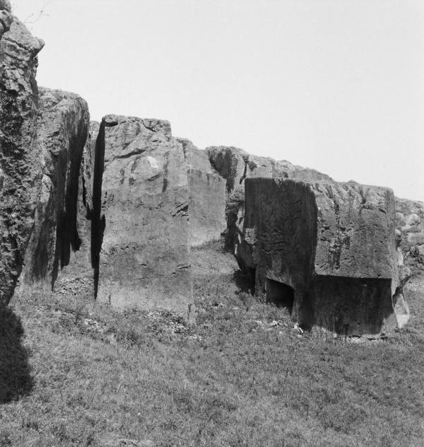 遠征軍被鬼子圍追堵截，多虧當地山民幫助，成功的撤入了印度