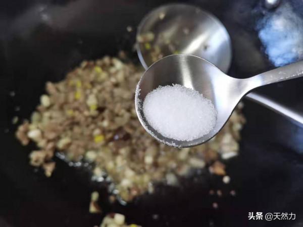 難怪飯店的螞蟻上樹那麼好吃，原來做法和我們的完全不同，收藏哦
