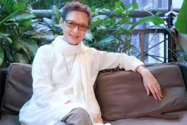 10個被時光遺忘的“瓊女郎”，個個我見猶憐，最大的已經77歲