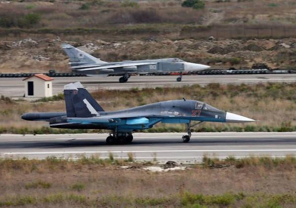 鐵幕上空的紅色&quot;劍客&quot;—蘇-24戰鬥轟炸機