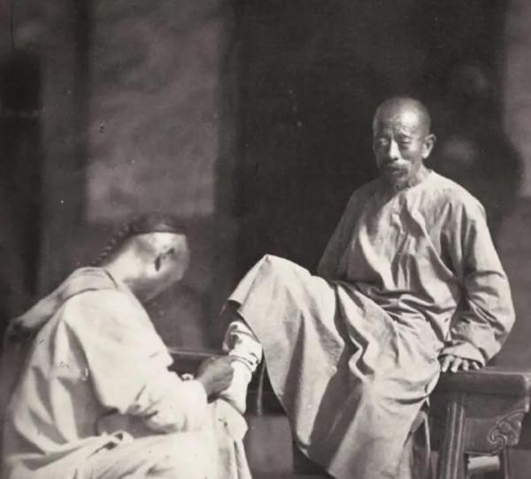 晚清普通百姓和達官貴人對比圖