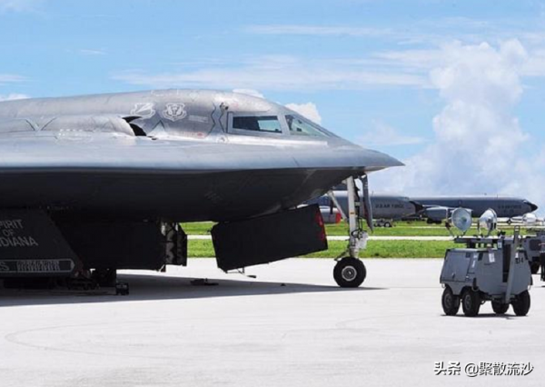 出動6艘航空母艦，搭載441架戰機，17艘艦艇擔任護航