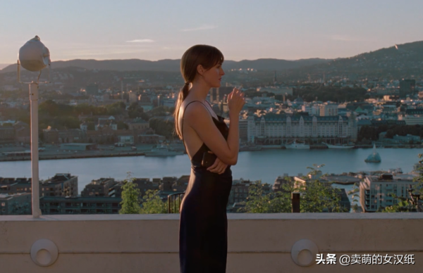 金棕櫚獲獎電影《世界上最糟糕的人》：真正的自我，就是不斷放下