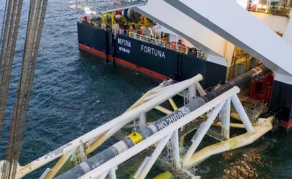 美國一場颶風天然氣暴漲，全球都跟著遭殃，歐洲已經開始掀桌子了