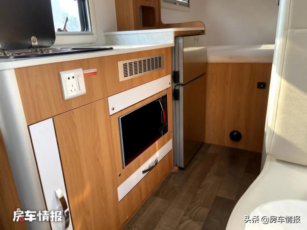 五徵也出房車！2.0T空間大亮相成“網紅”，價效比高適合入門車友